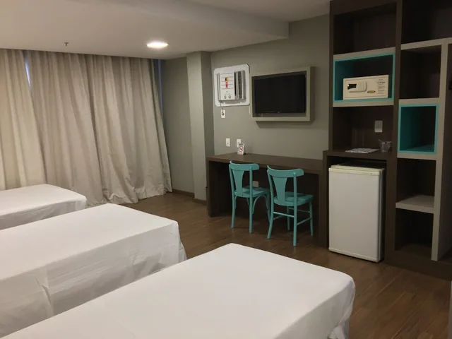 Standard, 3 Beds, Master Express Cidade Baixa 2/3