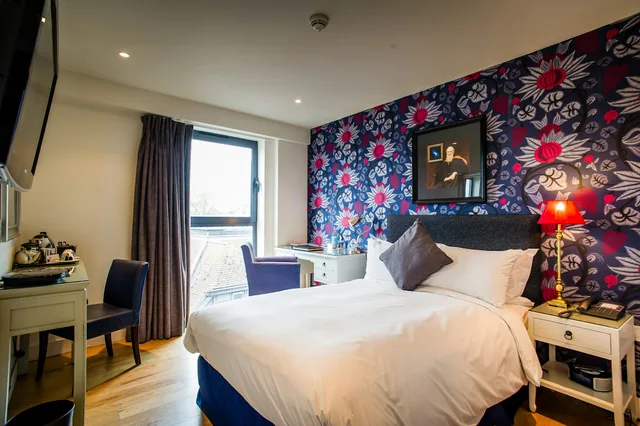 Graduate, Double Bed، The Varsity Hotel Spa 1/2