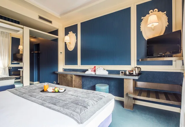 غرفة مفردة بسرير مزدوج، Grande Albergo Roma 4/8