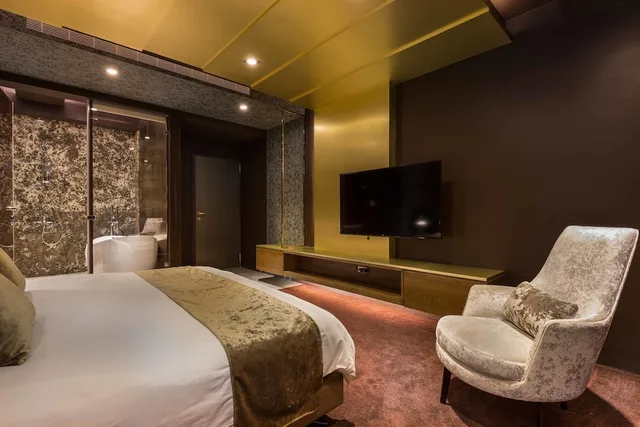 Style, Queen Bed، Bellus Inn 2/4
