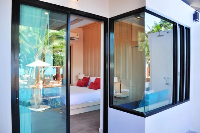 Room, Double Bed, Beach Front, Pool Access، Lanta Sand Resort And Spa 10/10