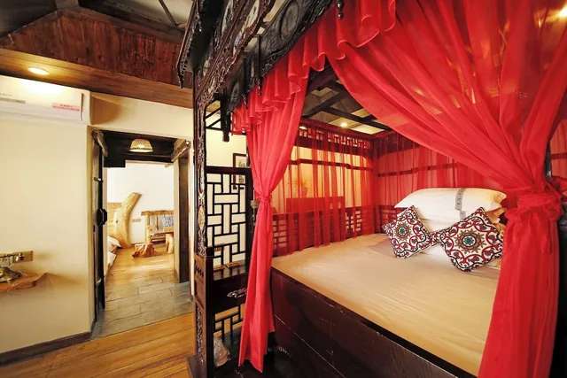 جناح فاخر بسريرين كوين بإطلالة على الجبل، Xiangxi Dreamweaver Inn 2/4