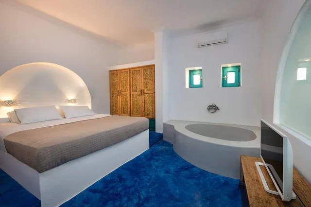 جناح بإطلالة على البحر بغرفتي نوم بجاكوزي، Nissia Apartments 1/2