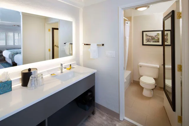 Room, Quadruple, Best Western Plus Humboldt Bay Inn 6/7