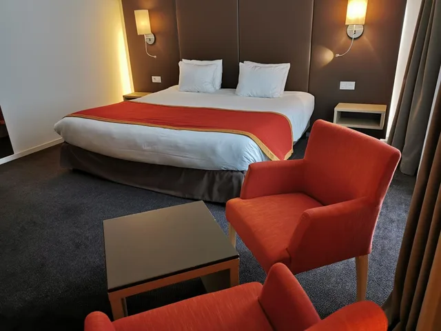 غرفة كبيرة بسرير مزدوج، Hotel De La Source 2/4