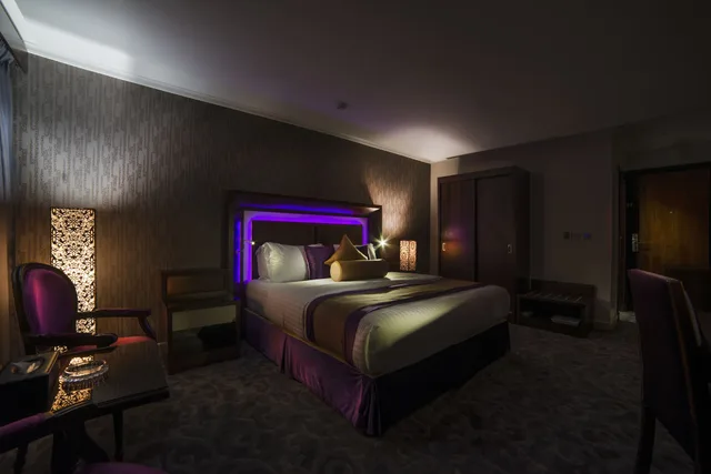 Junior, Studio, King Bed, Golden Bujari Kyan Hotel 3/5