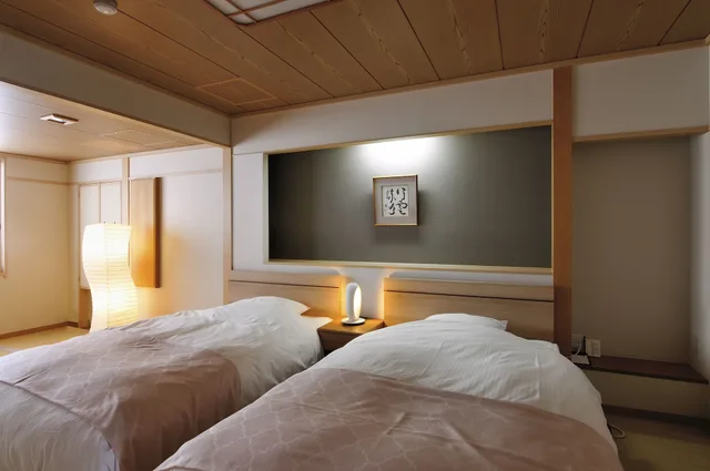 غرفة يابانية غربية بسريرين منفصلين، Hotel Tsubakino 2/2