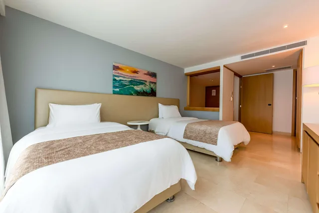 جناح جونيور بسريرين كينج، Radisson Cartagena Ocean Pavillion Hotel 2/4