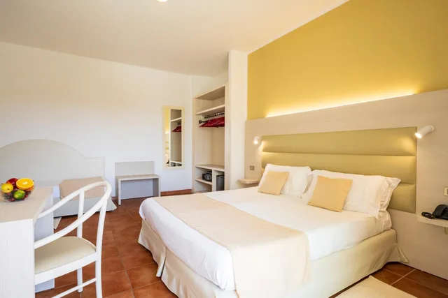 غرفة ثلاثية، Florida Alghero 7/10