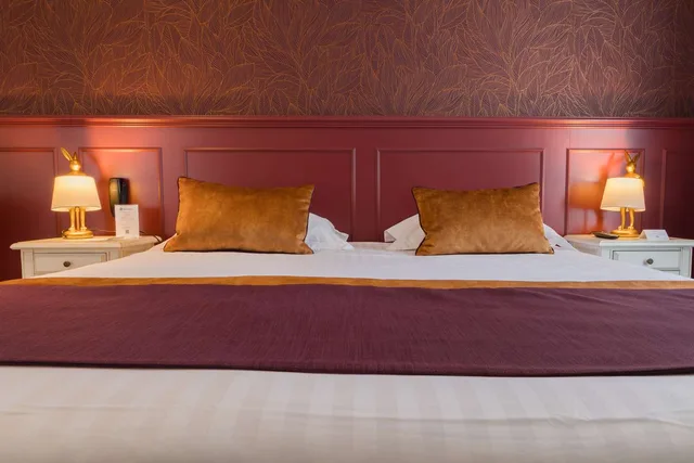 Junior Suite, King Bed, Balcony, Best Western Hotel De France 2/3