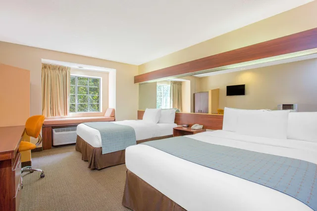 غرفة بسريرين كوين، Microtel Inn Suites By Wyndham Kannapolis Concord 1/1