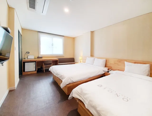 جناح بسرير مزدوج وسرير فردي، Casual House Sono 1/1