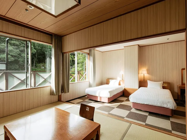 غرفة يابانية بسريرين منفصلين، Kamenoi Hotel Arima 2/2