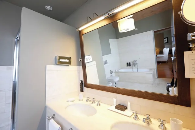 جناح ديلوكس بسرير كوين مع أريكة، Relais Villa D'Amelia 3/3
