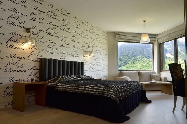 Junior Suite, King Bed, Forest View, Sofa, Forest Suites Boutique Hotel 2/6