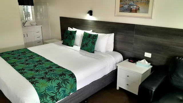 غرفة تنفيذية بسرير كينج، Coffs Harbour Pacific Palms Motel 3/3