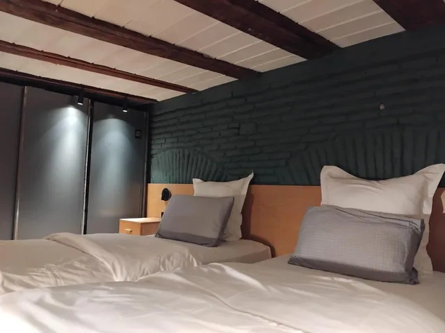 استوديو ديلوكس، Paskunji Residence 1/4