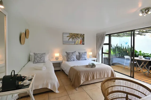 غرفة قياسية ثلاثية، Sandals Guest House 1/10