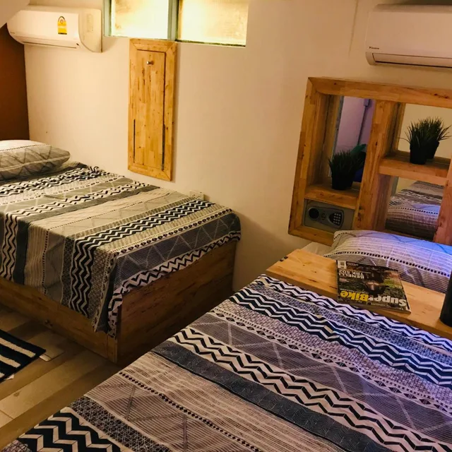 غرفة اقتصادية بسريرين منفصلين، Blu Cabin Ari Stylish Gay Poshtel 2/5