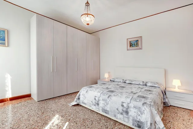 شقة، Hotel Tre Archi 2/7