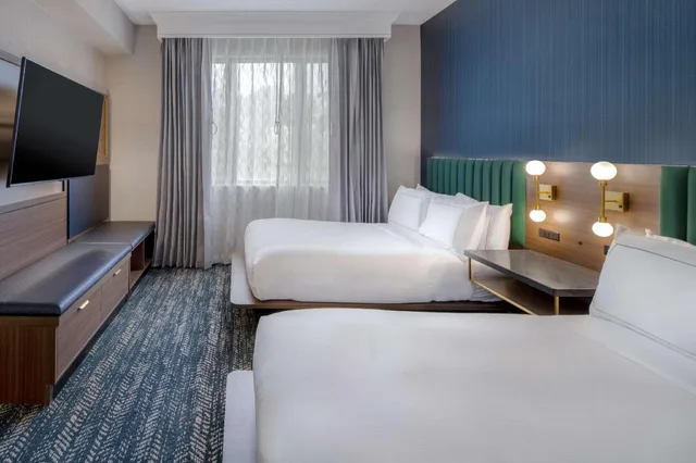 1 Bedroom, Suite, 2 Double Beds, Sofa, Accessible, DoubleTree Suites by Hilton Hotel Mt. Laurel 1/3