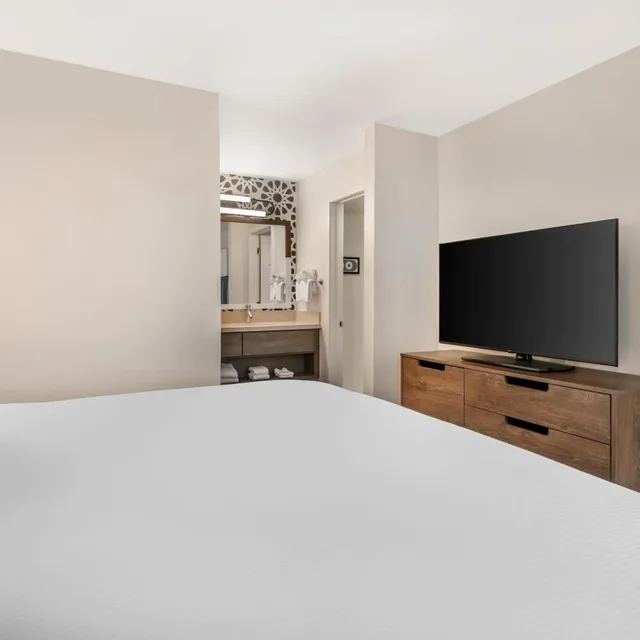 جناح بسريرين مزدوجين بغرفتي نوم لذوي الإعاقة، Sonesta ES Suites Orlando Lake Buena Vista 8/10