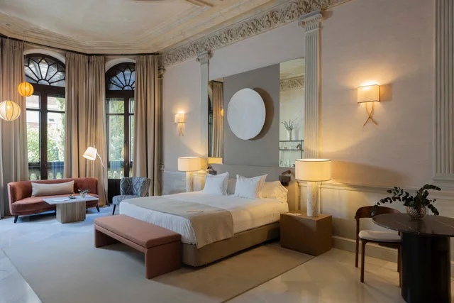 جناح جونيور، Hospes Palacio de los Patos 4/10