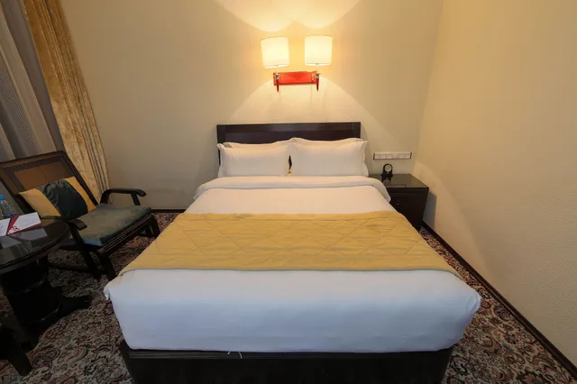 غرفة قياسية مفردة بسرير كوين، Jannat Regency 5/10