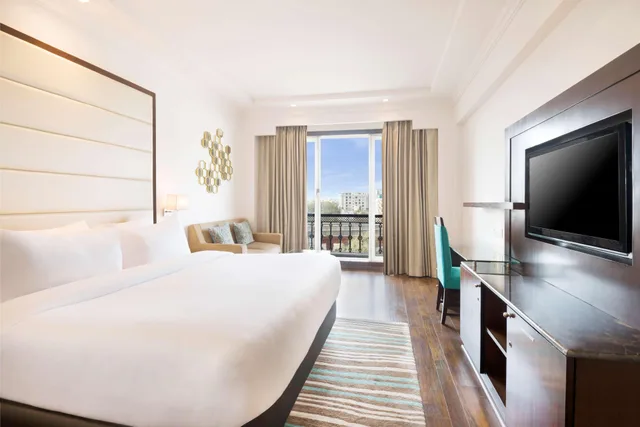 غرفة بزنس، RADISSON JAIPUR CITY CENTER 1/7
