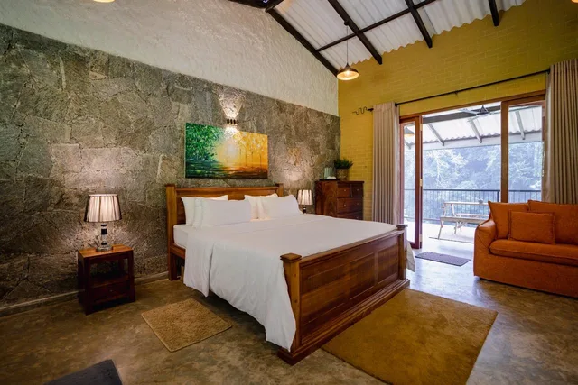 River, Arsulana Eco Lodge and Ayurveda Spa 1/1