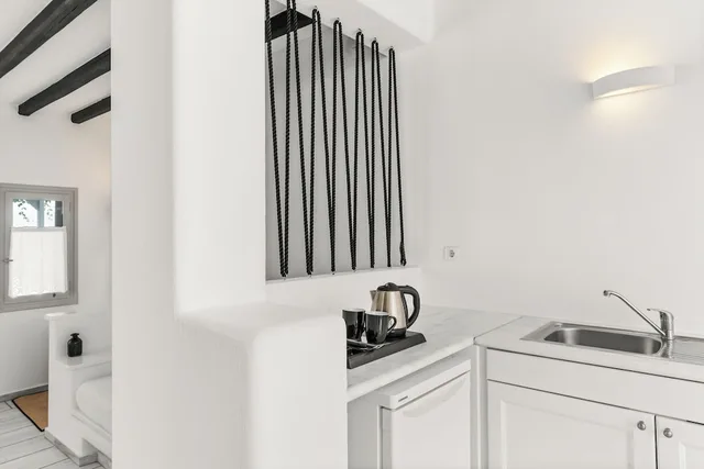 Residence, Double and Twin Beds, Garden View, Two Story، Mr Mrs White Paros 2/4