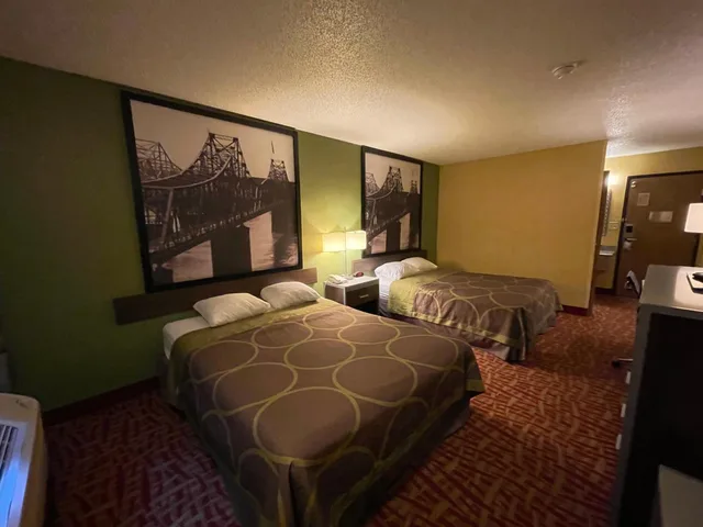 غرفة بسريرين كوين للمدخنين، Super 8 By Wyndham Van Buren/Ft. Smith Area 1/2