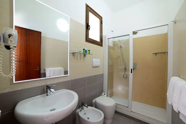 غرفة بسرير مزدوج في الملحق، Hotel Mira Spiaggia 3/3