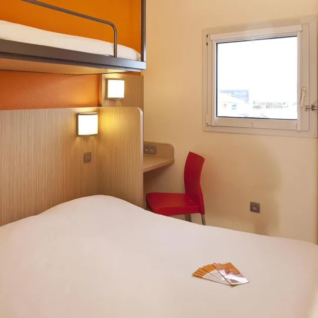 غرفة ثلاثية، Hotel Premiere Classe Perpignan Nord 2/6
