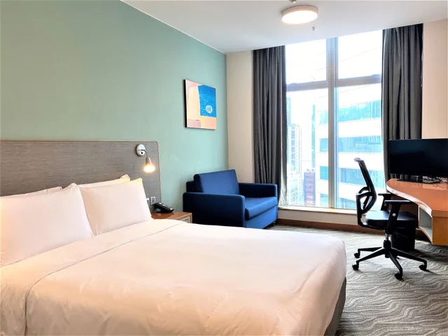 غرفة قياسية بسرير كوين في طابق مرتفع، Holiday Inn Express Causeway Bay Hong Kong 3/7