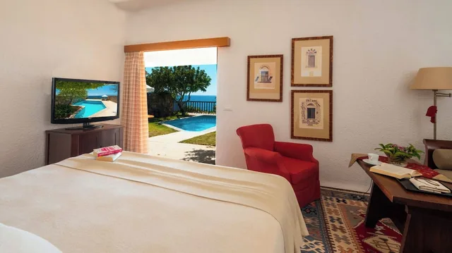 بنغل ديلوكس بمسبح خاص، Elounda Mare Relais & Chateaux Hotel 1/2