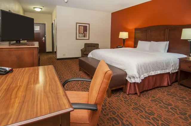 جناح بسريرين كوين بغرفة نوم واحدة، Hampton Inn And Suites Waxahachie 1/10