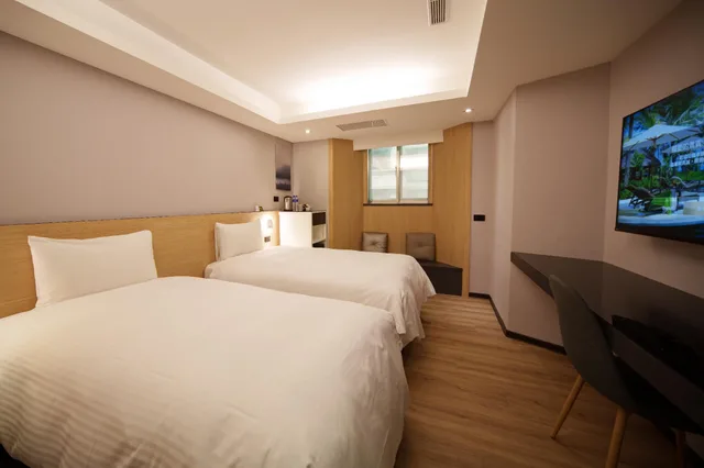 Exquisite, Twin Beds، Hub Hotel Tucheng 2/2