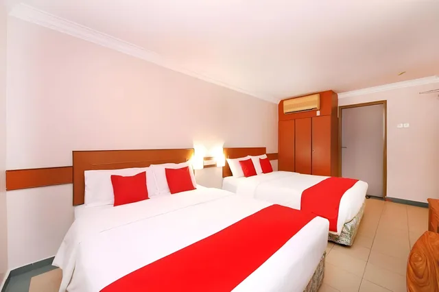 غرفة قياسية، Famous Inn 1/1