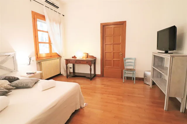 Standard, Double Bed, Relais Delle Rose Bed And Breakfast 1/10
