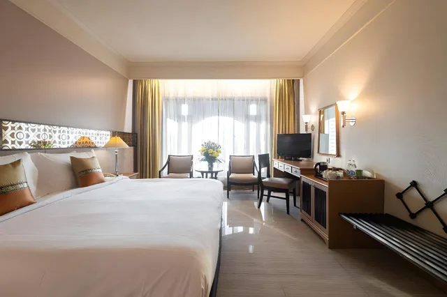 Family Suite, Deluxe, Indra Regent Hotel 1/1