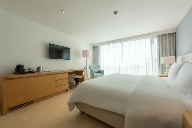 Room, Queen Bed, Radisson Cartagena Ocean Pavillion Hotel 2/9