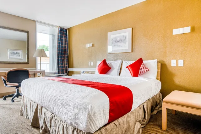 غرفة بسرير كوين، OYO Hotel Wichita Falls - Downtown 3/6