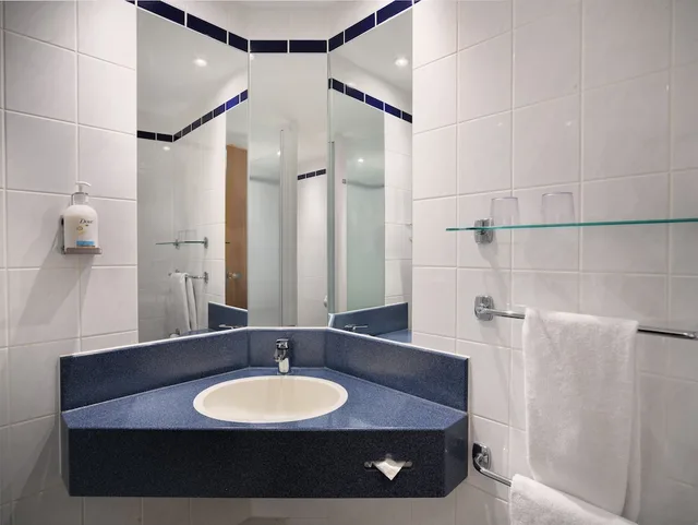 غرفة قياسية بسرير كينج، Holiday Inn Express Hasselt 6/10
