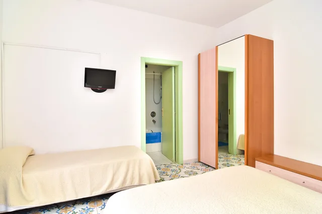 غرفة قياسية ثلاثية، Hotel Terme Oriente – Beach & SPA 1/3