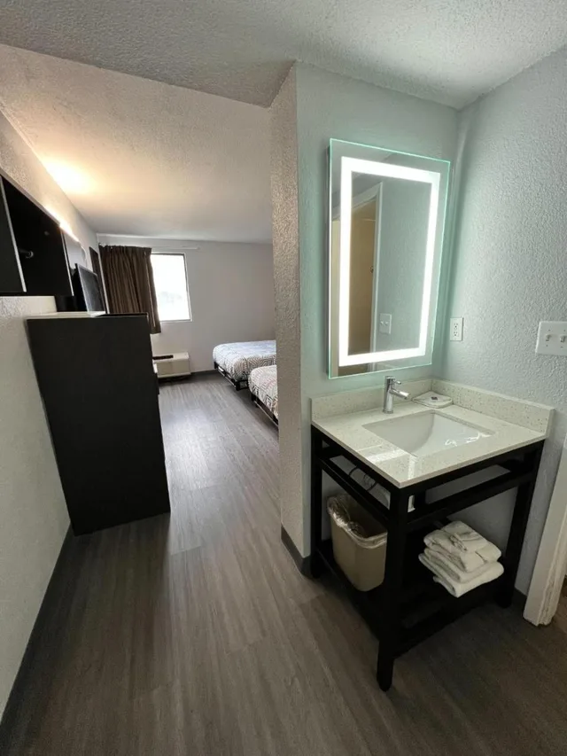 غرفة بسريرين كوين لذوي الإعاقة، Motel6 Council Bluffs, IA - Omaha East 9/10