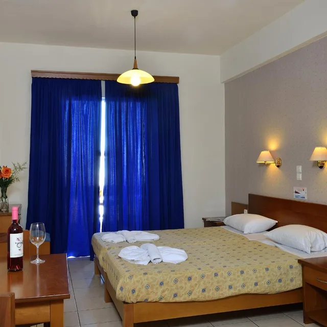 استوديو، Akatos Hotel 10/10