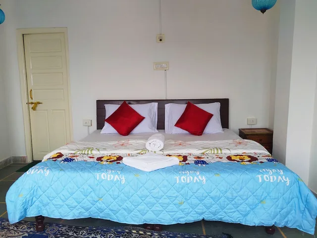 Hotel Lake Ghat Palace, Udaipur 16/53