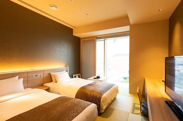 Japanese, Economy, Moderate, Twin Beds, Piazza Hotel Nara 2/2