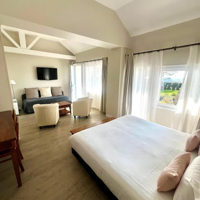جناح جونيور بشرفة في الطابق الأرضي، Hotel Restaurant Spa Du Tumulus 1/4